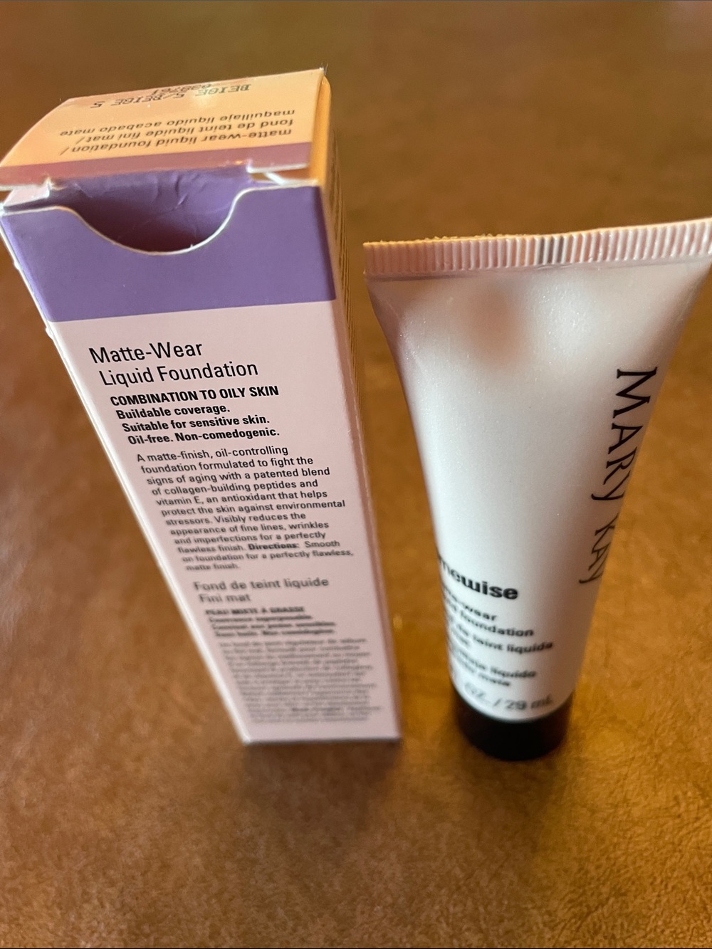 Mary Kay Discontinued TimeWise Matte-Wear Liquid Foundation - Beige 5-New - Picture 3 of 3